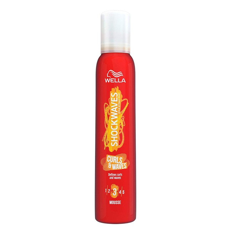 Wella Shockwaves Curls &amp; Waves Mousse 200 ml 34.95 kr + Fri Frakt og